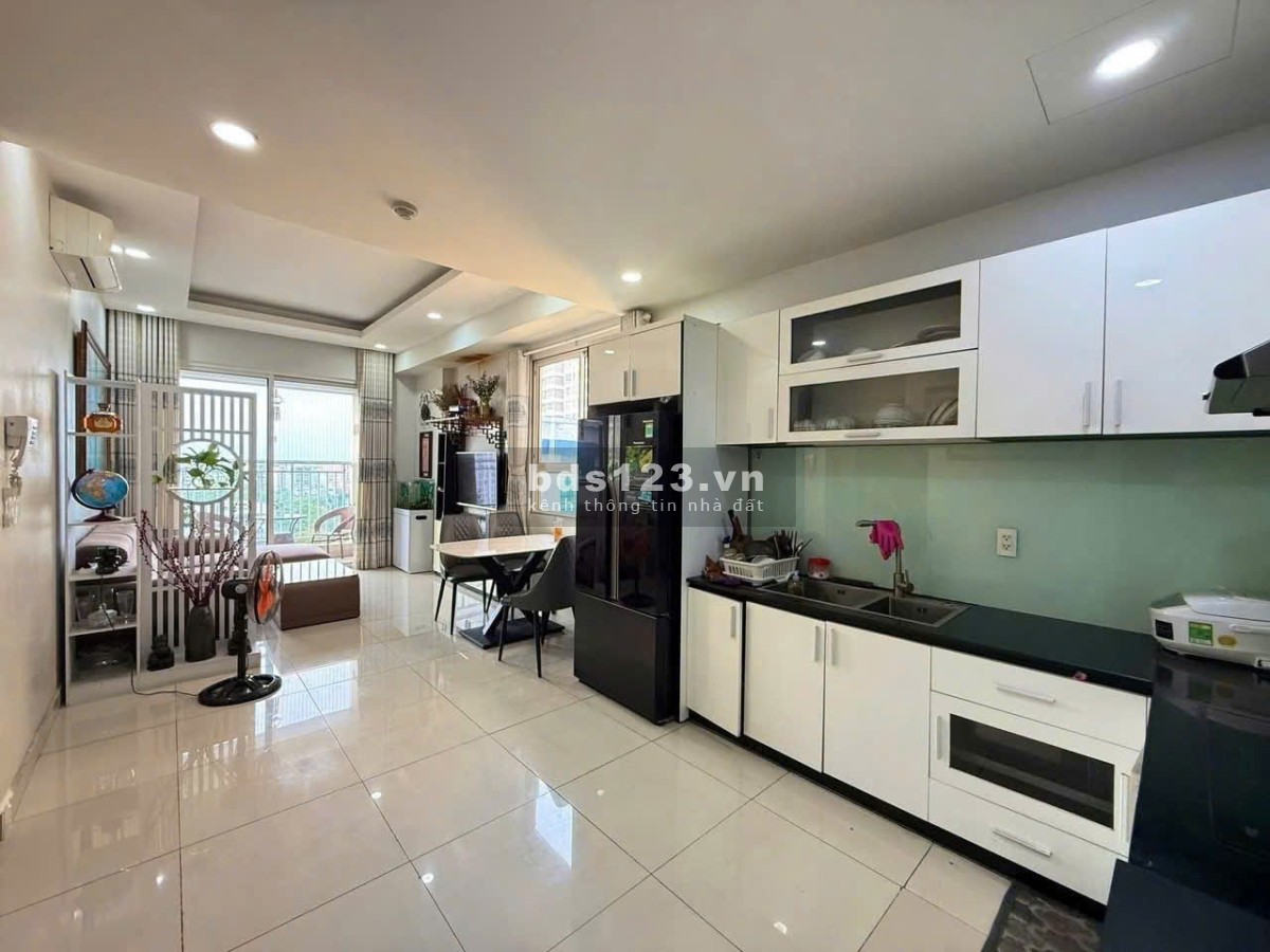Chung cư Sky center Phổ Quang, Tân Bình: 87m2, 2p ngủ, 2wc, NTCC, 19tr