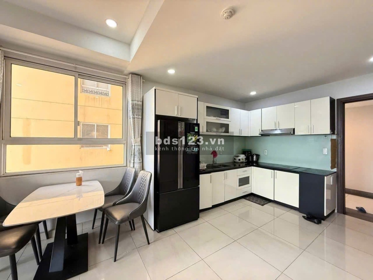 Chung cư Sky center Phổ Quang, Tân Bình: 87m2, 2p ngủ, 2wc, NTCC, 19tr