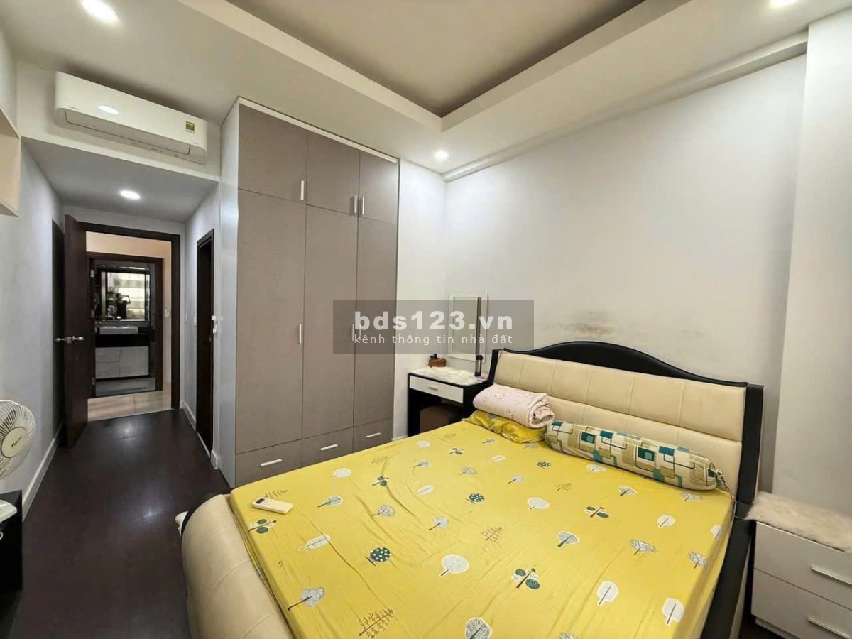 Chung cư Sky center Phổ Quang, Tân Bình: 87m2, 2p ngủ, 2wc, NTCC, 19tr