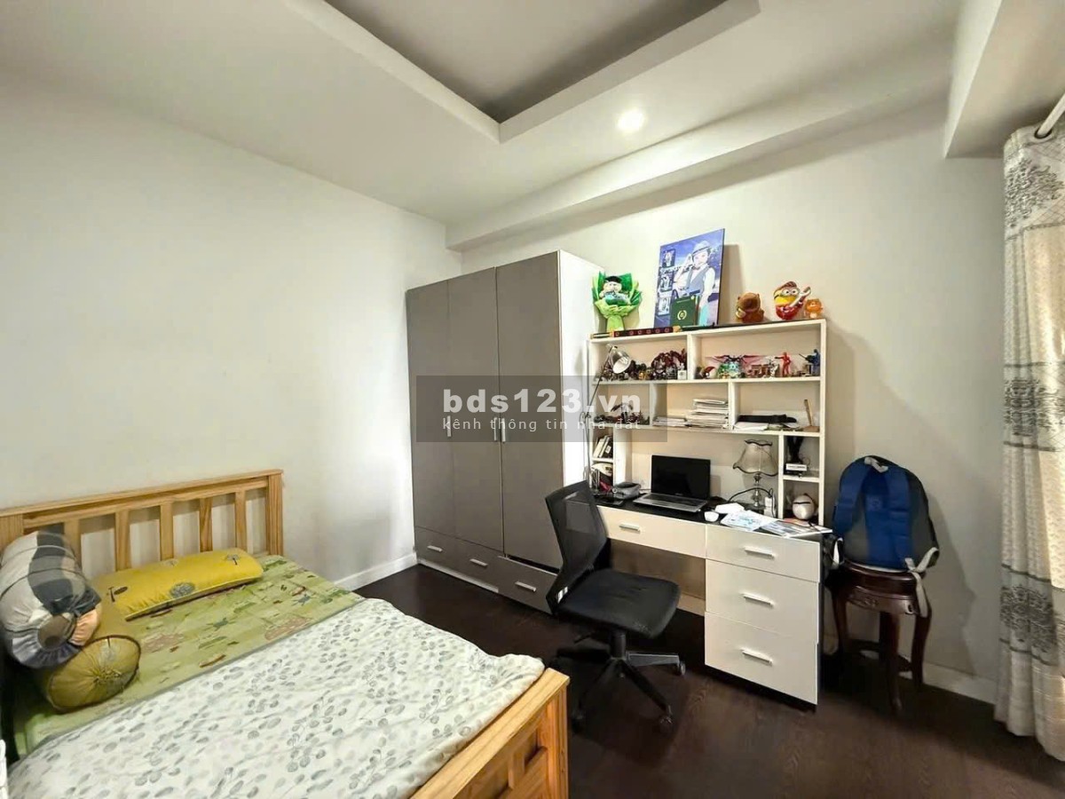 Chung cư Sky center Phổ Quang, Tân Bình: 87m2, 2p ngủ, 2wc, NTCC, 19tr