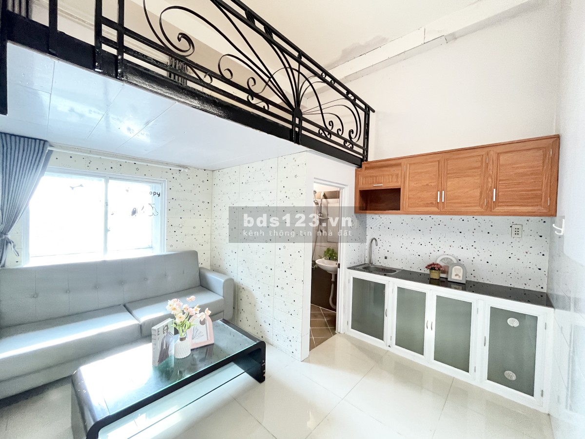 Tòa nhà mặt tiền Nguyễn Thị Thập Q7 - Cho thuê 5tr390 còn 3 phòng