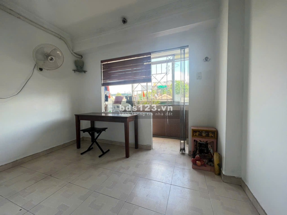 Chung cư Lê Văn Sỹ, P1, Tân Bình: 89m2, 2p ngủ, 2wc,11tr/th