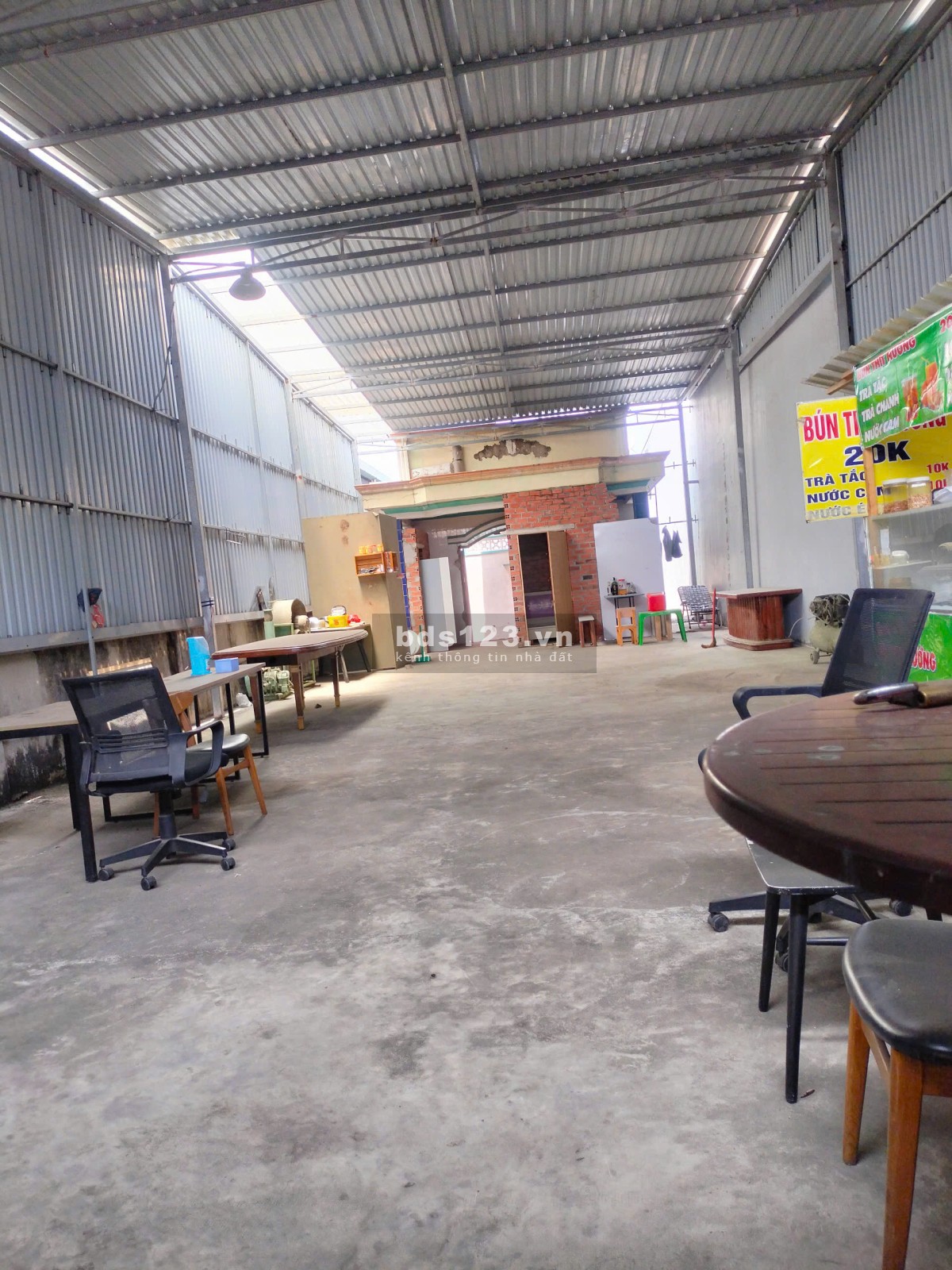 Cho thuê đất 6x70m² có nhà nát 2mt trước, sau TL Quận 12