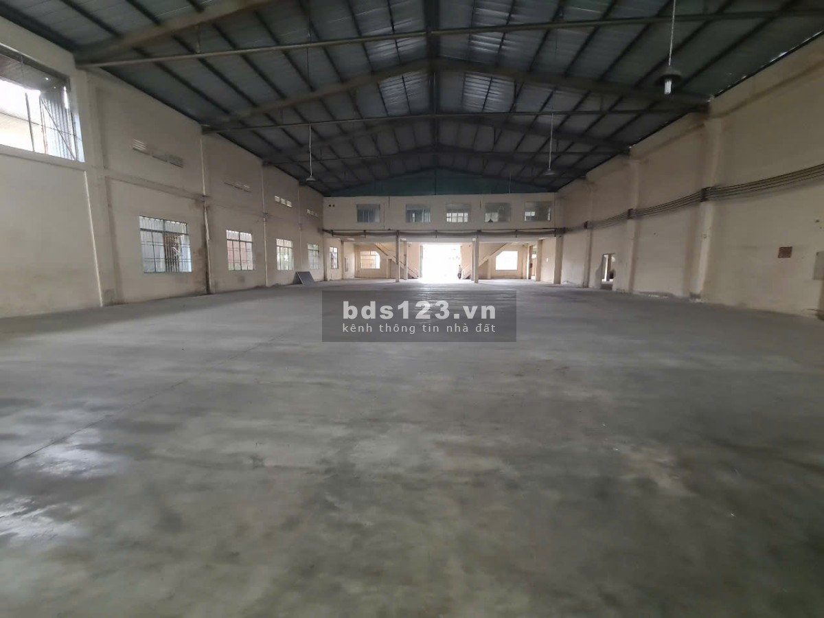 Cho Thuê kho, Xưởng 2400m 1/ QL1A Đông Hưng Thuận, Quận 12