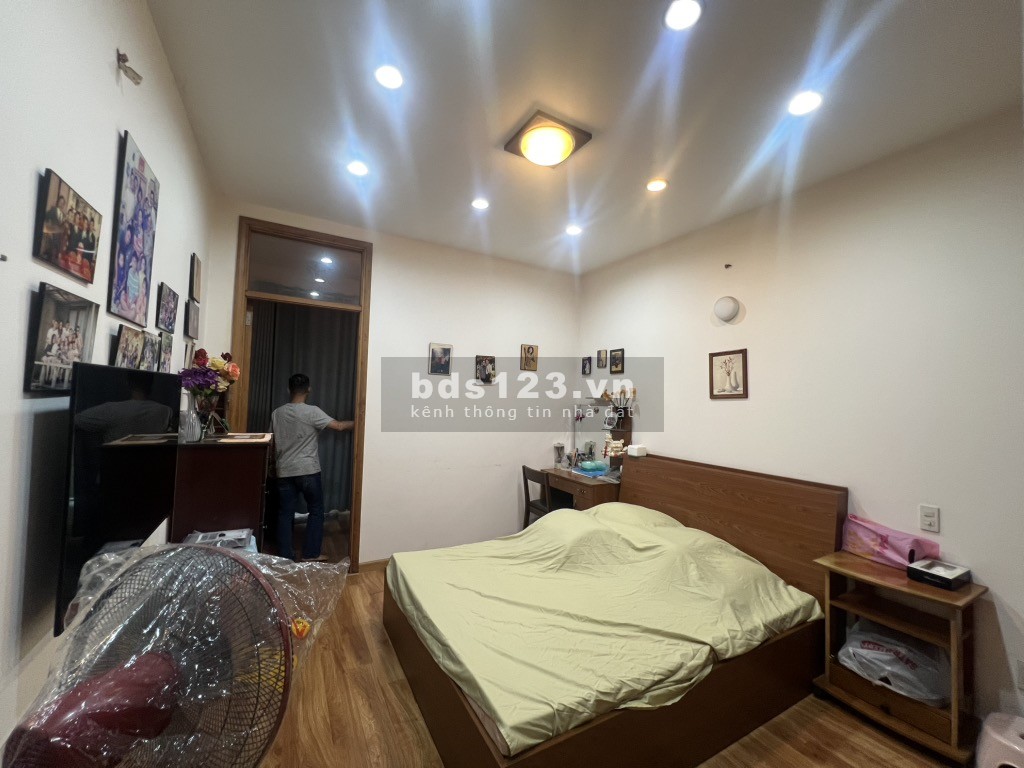 Bán nhà 6 tầng khu VIP - cư xá Nguyễn Trung Trực - HXH thông Sư Vạn Hạnh - Thành Thái