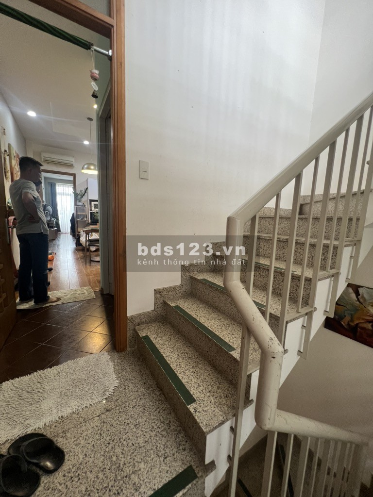 Bán nhà 6 tầng khu VIP - cư xá Nguyễn Trung Trực - HXH thông Sư Vạn Hạnh - Thành Thái