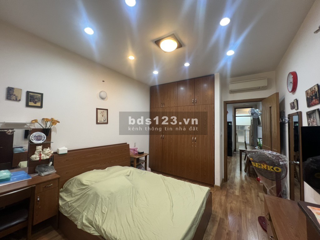 Bán nhà 6 tầng khu VIP - cư xá Nguyễn Trung Trực - HXH thông Sư Vạn Hạnh - Thành Thái