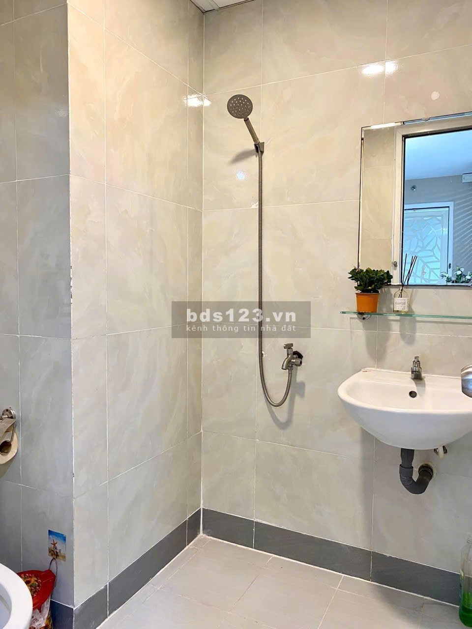 Cho thuê chung cư Carillon 1, Trần Văn Danh, Tân Bình, 2pn, 2wc, 12tr