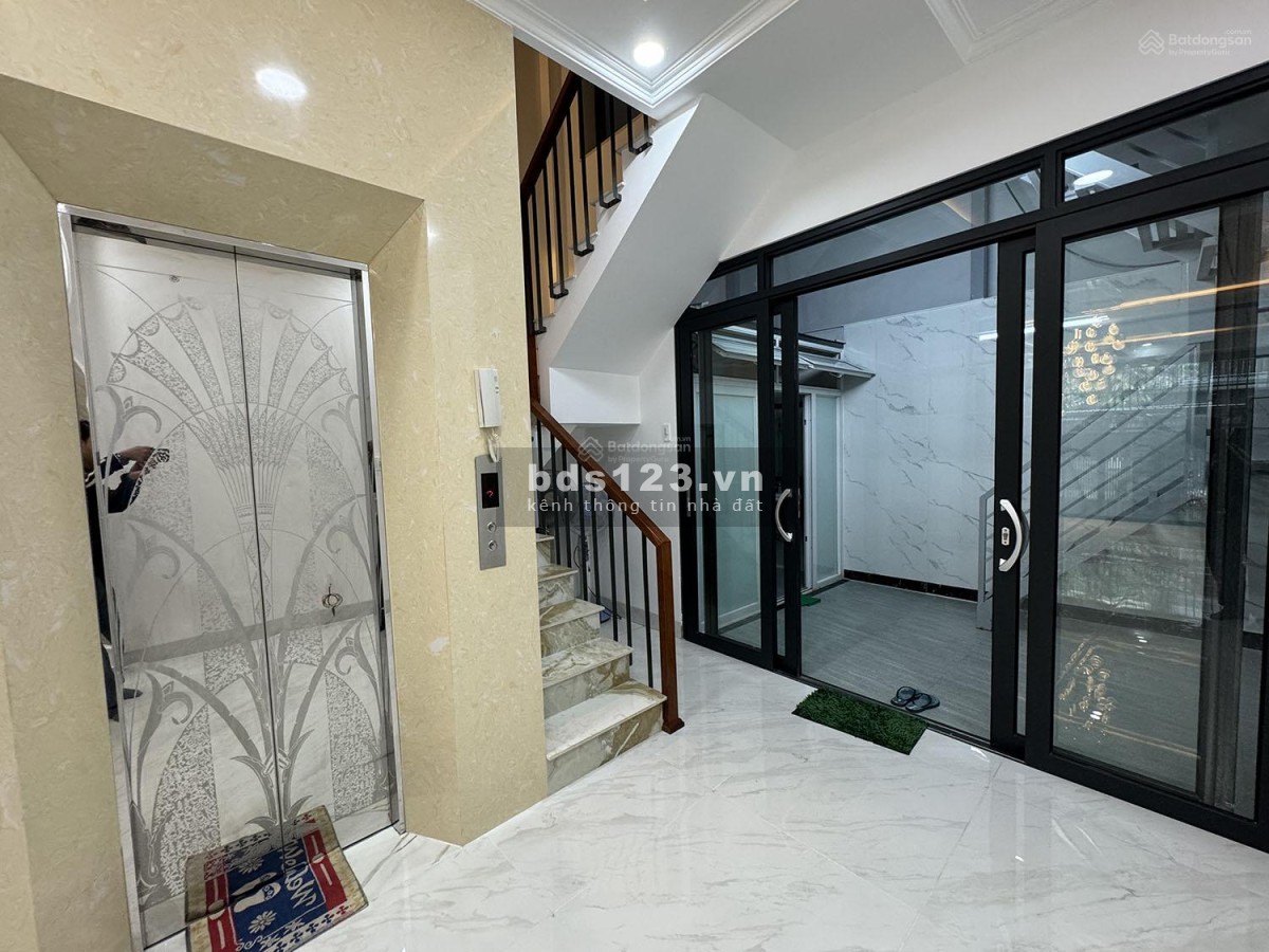 Siêu phẩm hầm, 4L, ST, thang máy (4,75x17=80,75m2) full NTCC đường nội bộ 12m khu VIP 3 Tháng 2