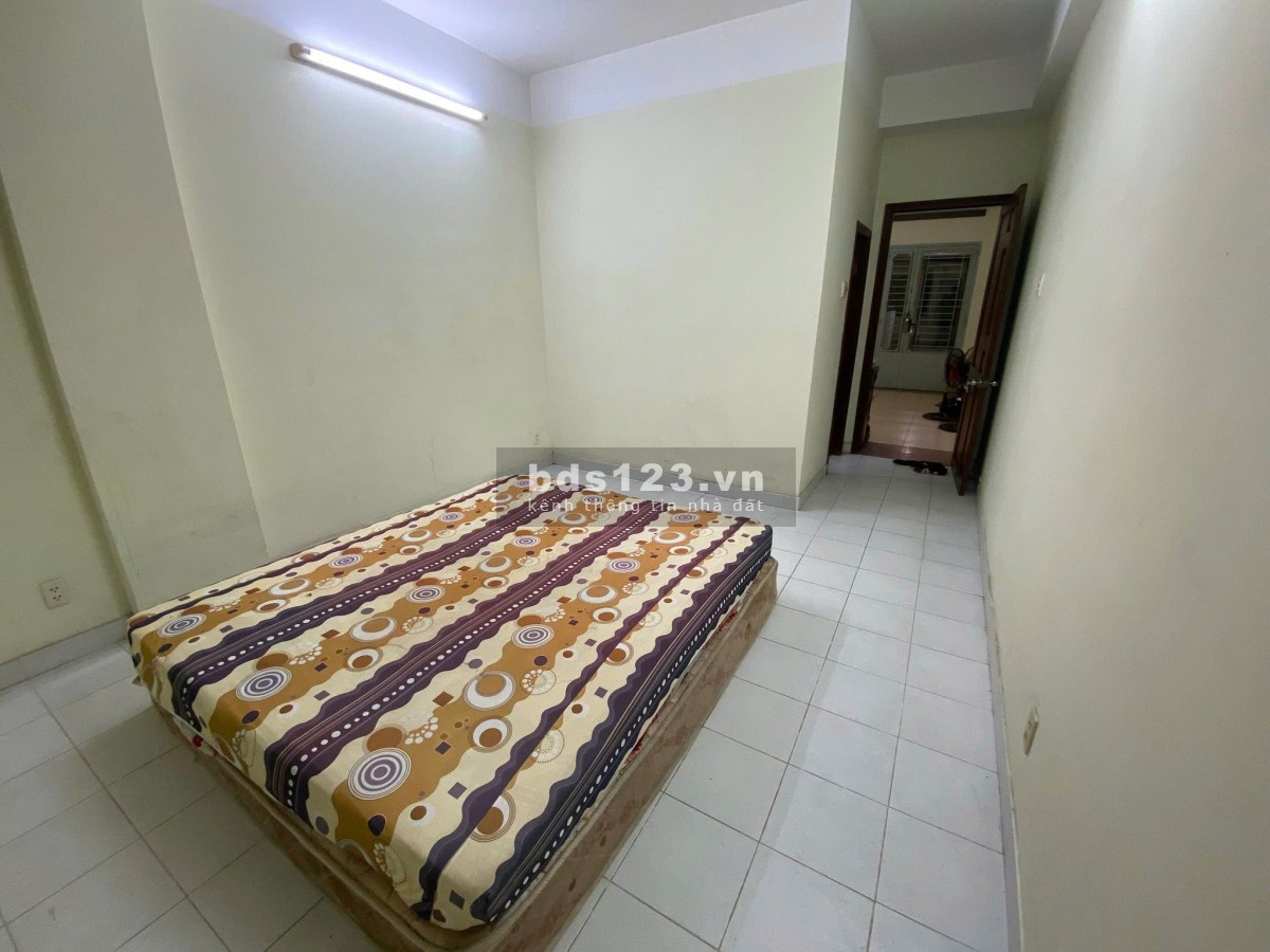 C/c Huỳnh Văn Bánh, P13, Phú Nhuận: 90m2, 2p ngủ, 2wc, Nt, 10tr