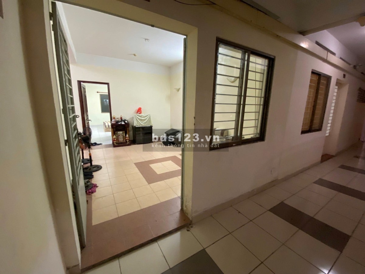 C/c Huỳnh Văn Bánh, P13, Phú Nhuận: 90m2, 2p ngủ, 2wc, Nt, 10tr