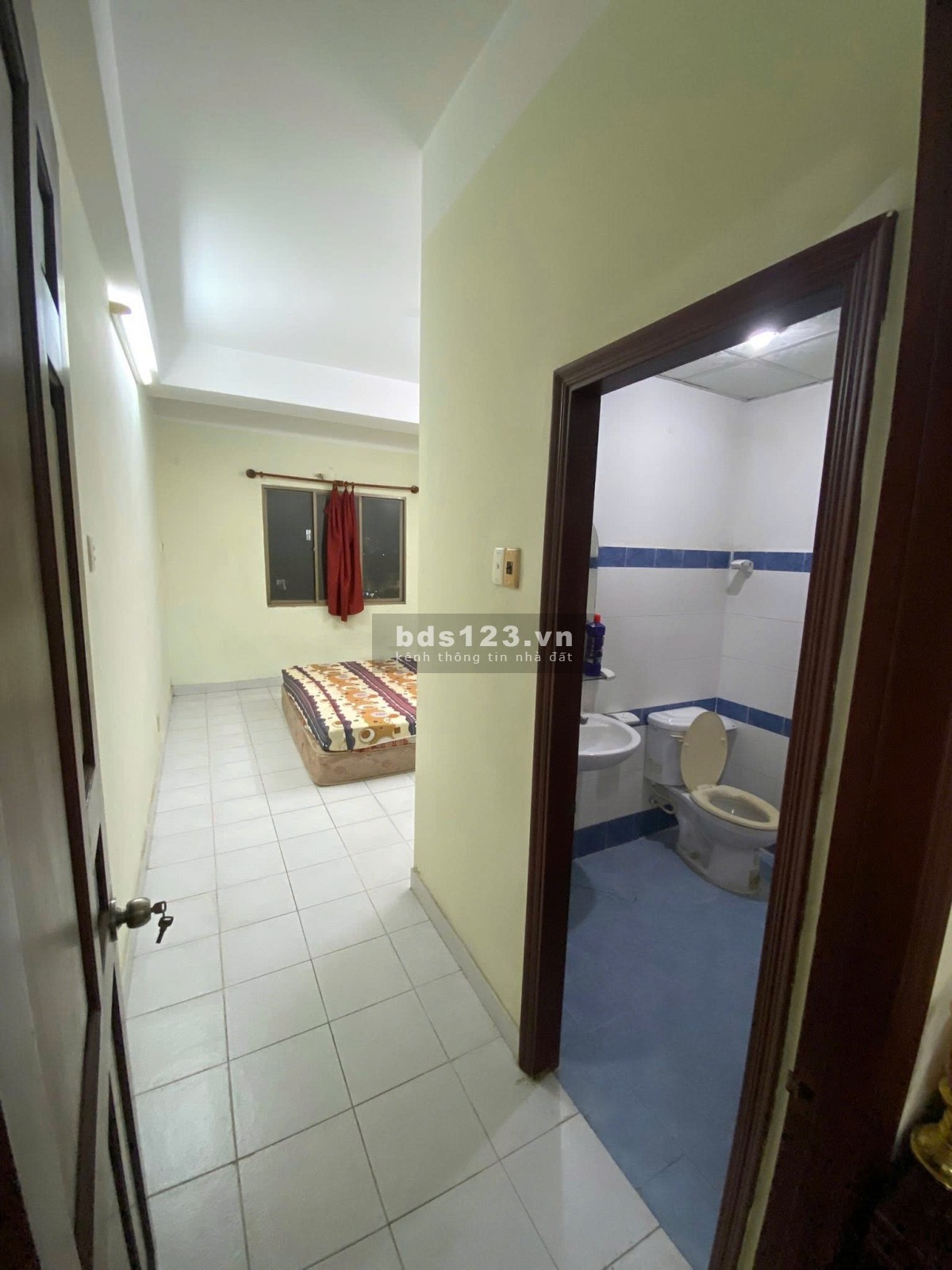 C/c Huỳnh Văn Bánh, P13, Phú Nhuận: 90m2, 2p ngủ, 2wc, Nt, 10tr