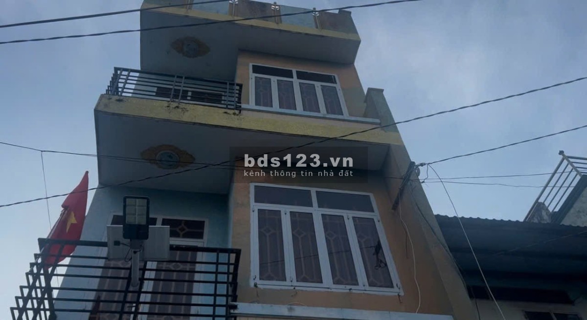BÁN NHÀ CĂN GÓC HẺM XE HƠI TRẦN QUANG CƠ– TÂN PHÚ – CHỈ HƠN 7 TỶ 8