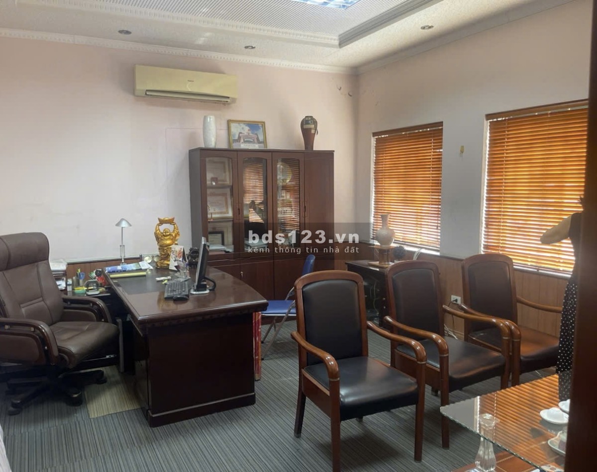 Cho thuê văn phòng chính chủ tại 245 Tam Trinh, Hoàng Mai