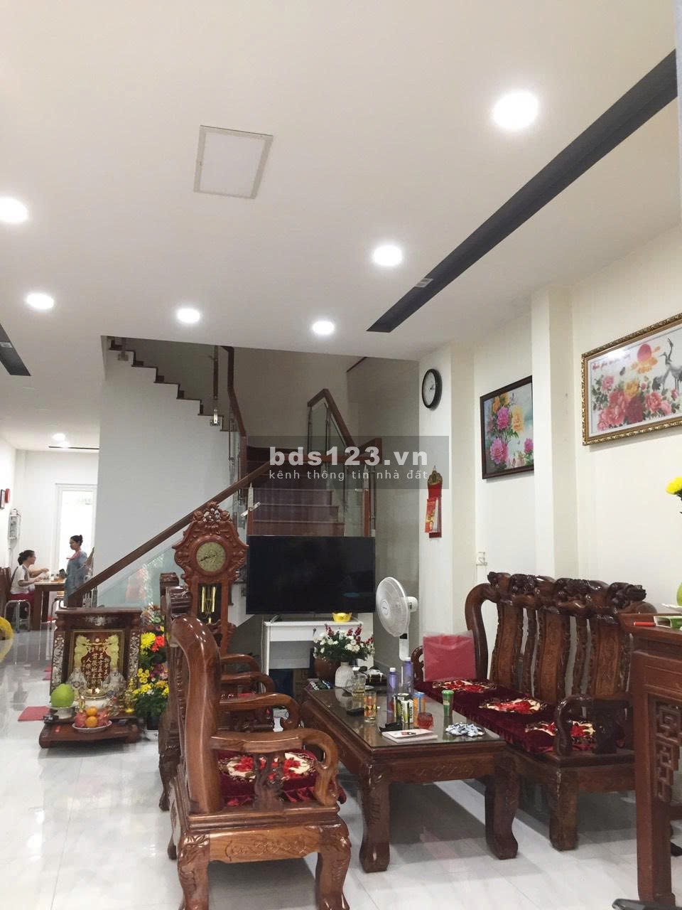 Cho thuê nhà phố nguyên căn FULL nội thất ở KDC 13E Intresco NHƯ HÌNH giá 15 Tr/th
