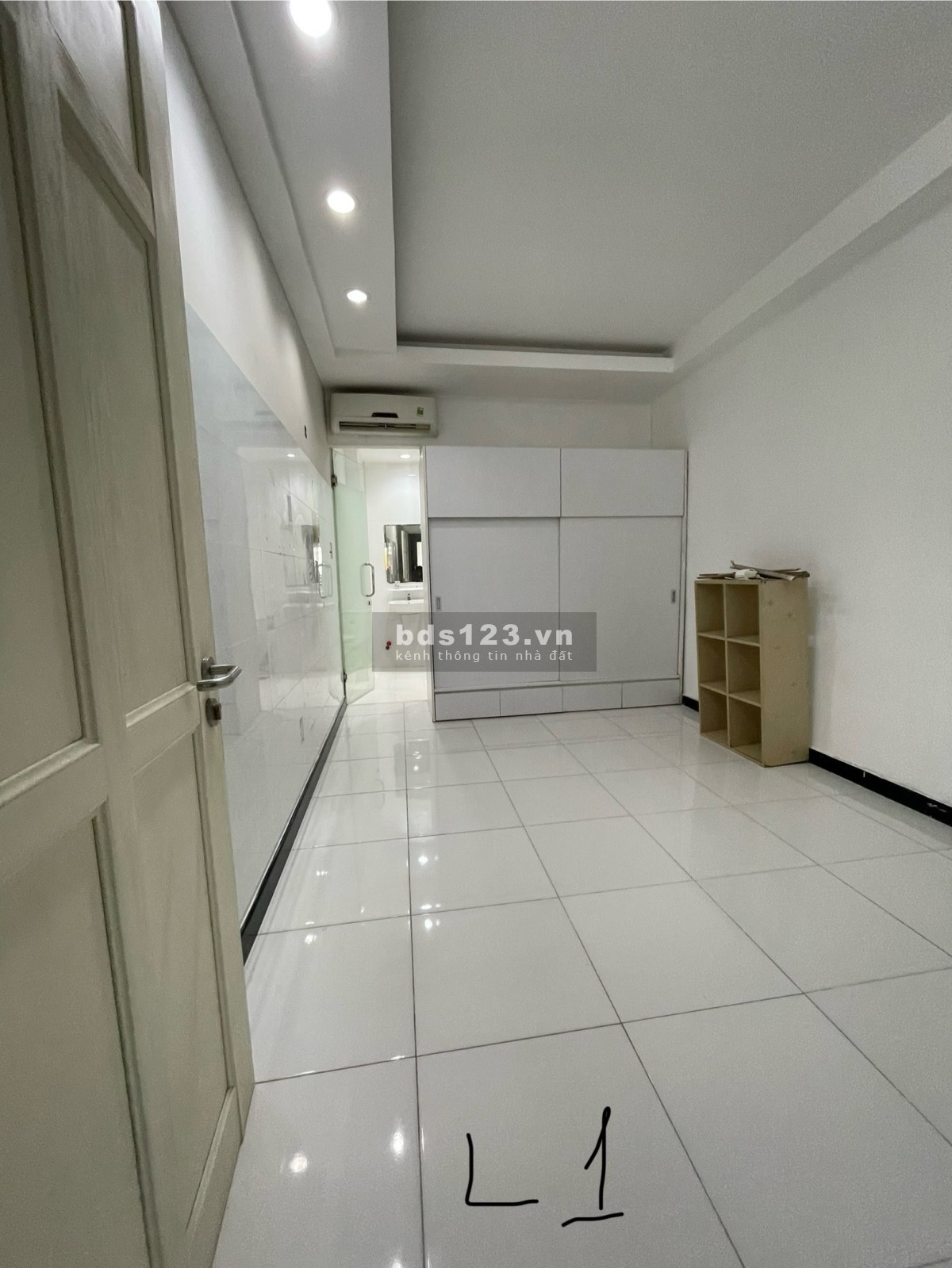 Giá phòng - tien ich nhà!Cho thuê phòng đẹp trong nhà riêng, tien nghi, khu sang, gần trung tâm