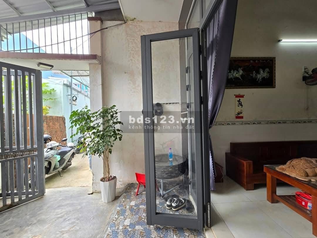 Bán nhà gác lửng – 3 phòng ngủ – Kiệt Trường Chinh, Hòa Phát, Đà Nẵng