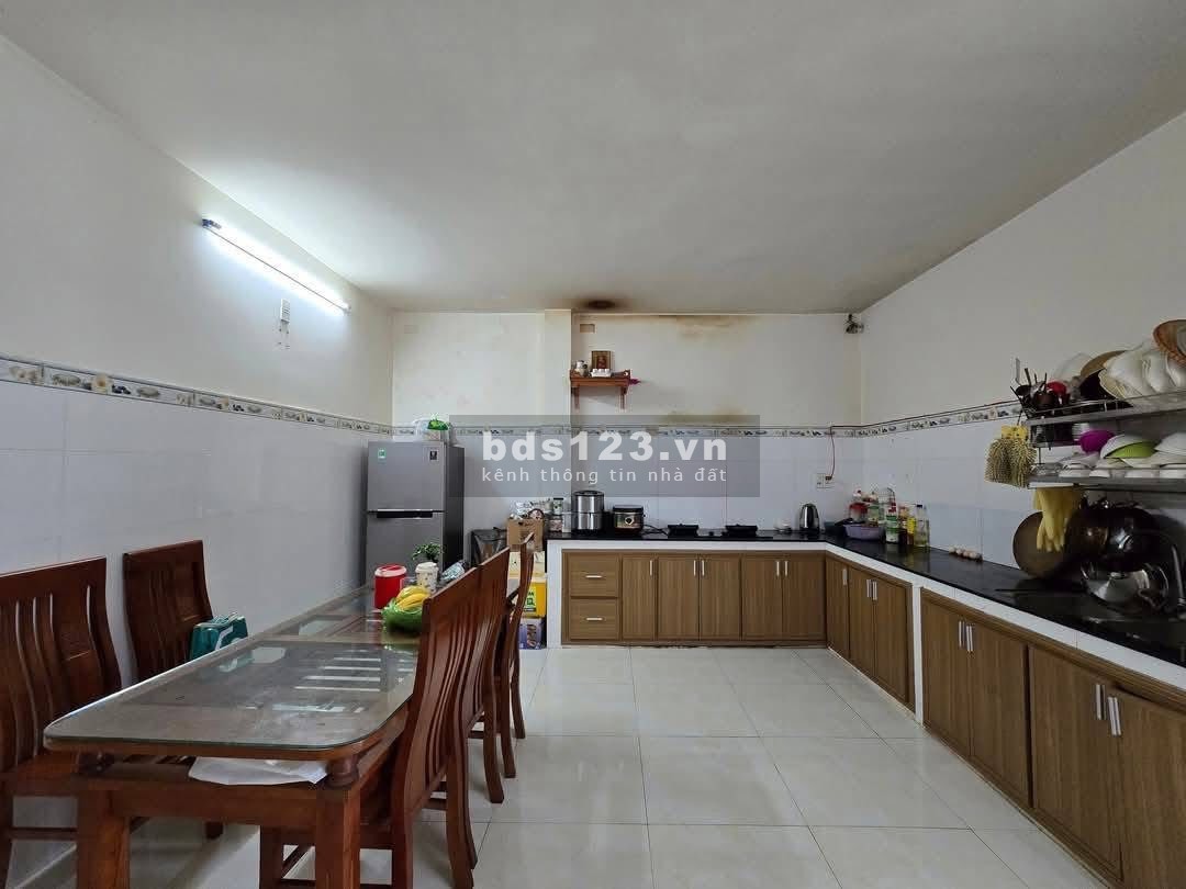 Bán nhà gác lửng – 3 phòng ngủ – Kiệt Trường Chinh, Hòa Phát, Đà Nẵng