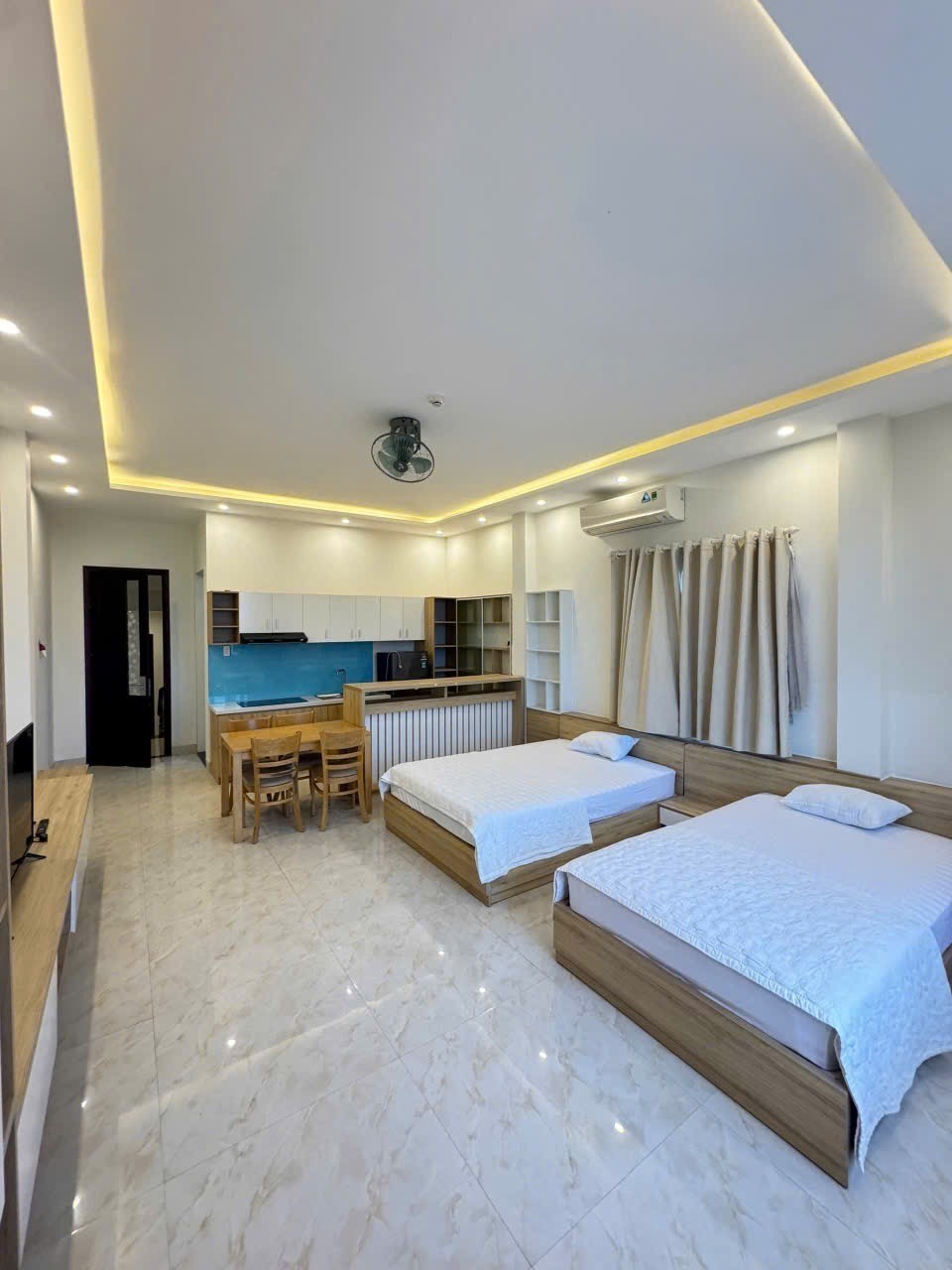 Tòa căn hộ 5 tầng Trường Sa gần biển Tân Trà, doanh thu cao, đầu tư sinh lời chỉ 13 tỷ