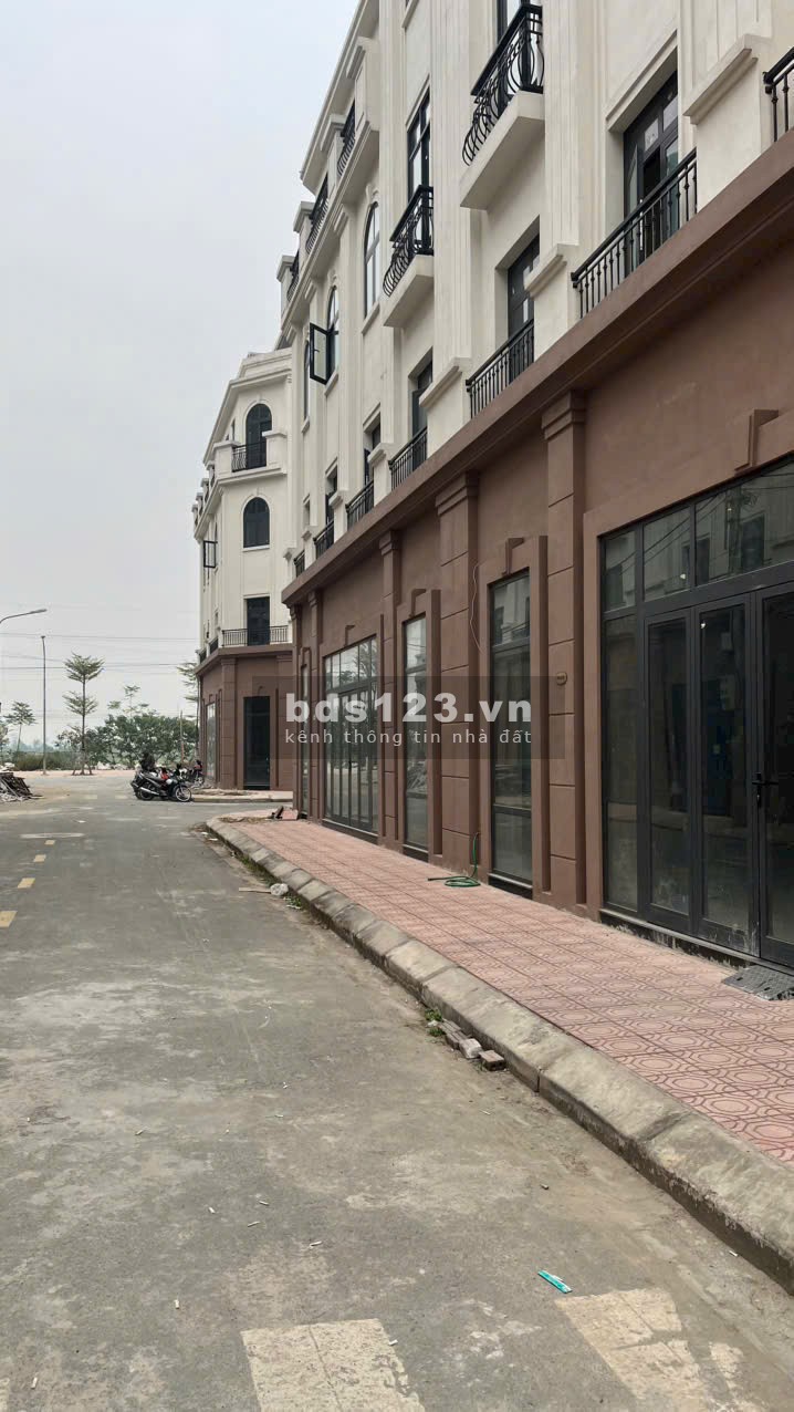 Chính chủ gửi bán gấp căn góc 87m2 Sơn Đồng Center, vị trí cực VIP, kinh doanh tốt!