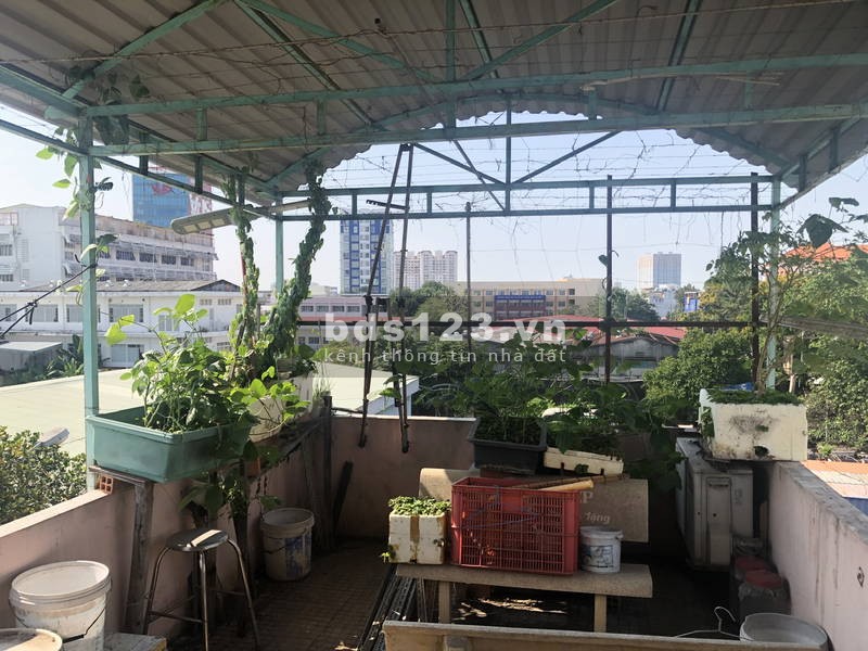 Giá rẻ bất ngờ ! Bán nhà Lũy Bán Bích , Hòa Thạnh , Tân Phú chỉ 5 tỷ 45