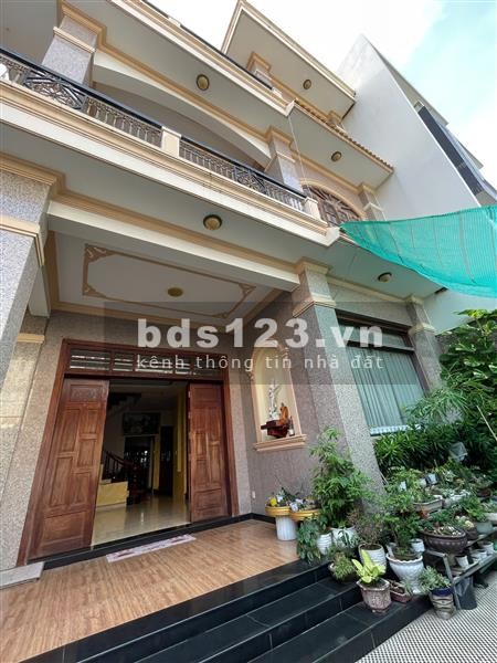 BÁN NHÀ MẶT TIỀN ĐƯỜNG MỚI ĐẸP Ở NGAY, 3 TẦNG SAU LƯNG VINCOM 9X21 CHỈ 21 TỶ.
