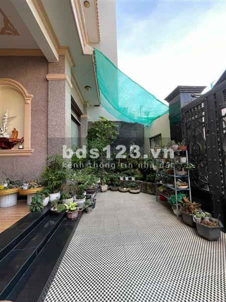 BÁN NHÀ MẶT TIỀN ĐƯỜNG MỚI ĐẸP Ở NGAY, 3 TẦNG SAU LƯNG VINCOM 9X21 CHỈ 21 TỶ.