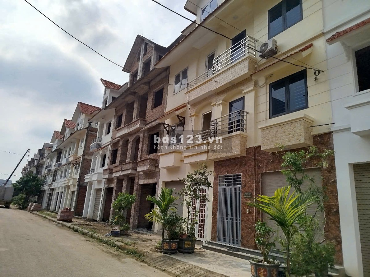 SIÊU PHẨM GIÁ MỀM NHẤT KHU VỰC – NHÀ XÂY SẴN 4 TẦNG TẠI KĐT CIENCO 5 – TÂN LẬP – ĐAN PHƯỢNG