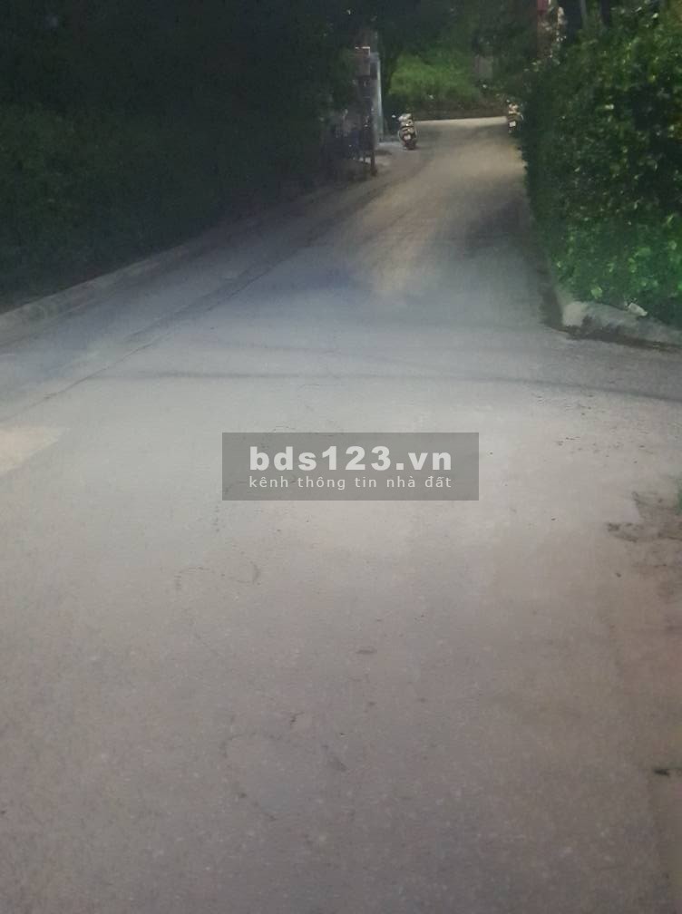 Bán đất Đông Dư – 70m² - Ô tô đỗ cổng – Sổ đỏ chính chủ – Giá hơn 5 tỷ