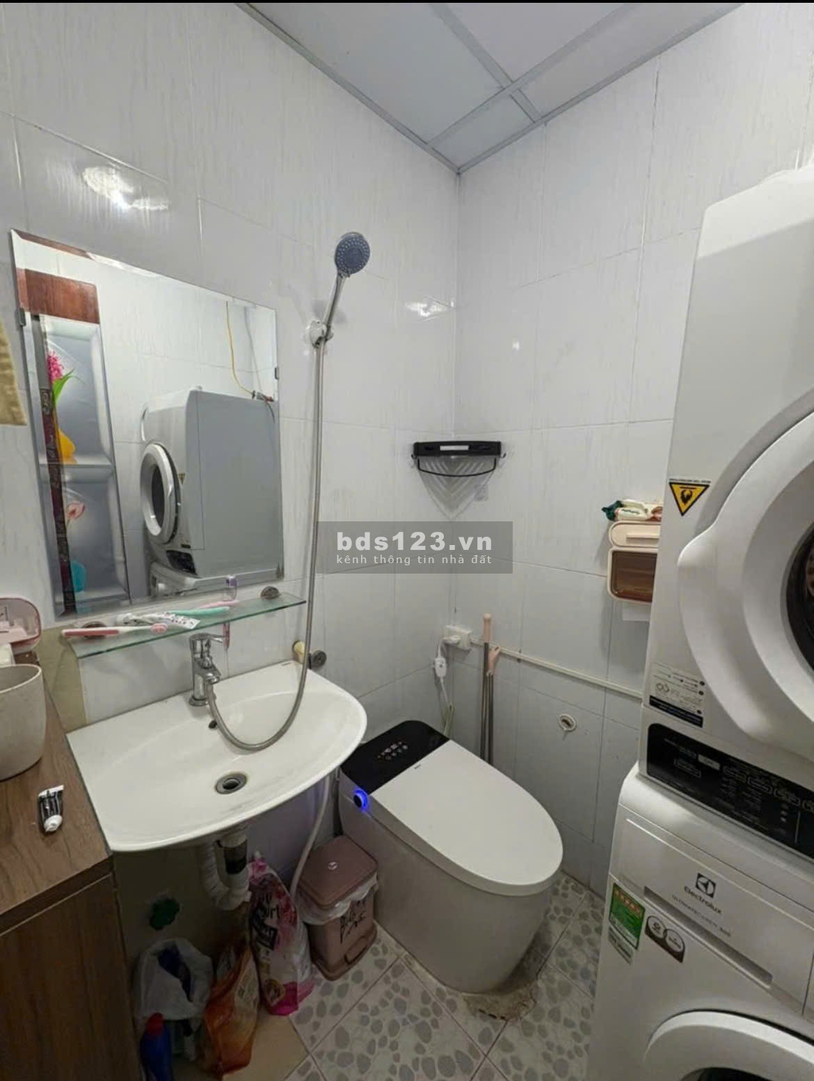Chung cư Carillon 3, 70m2, 2PN, Hoàng Hoa Thám, TB, 12tr/th
