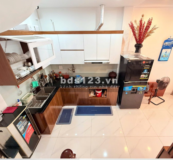 Chỉ 6,9 tỷ sở hữu ngay căn nhà cao cấp tại Hoàng Mai, full nội thất 40m², mặt tiền 4m