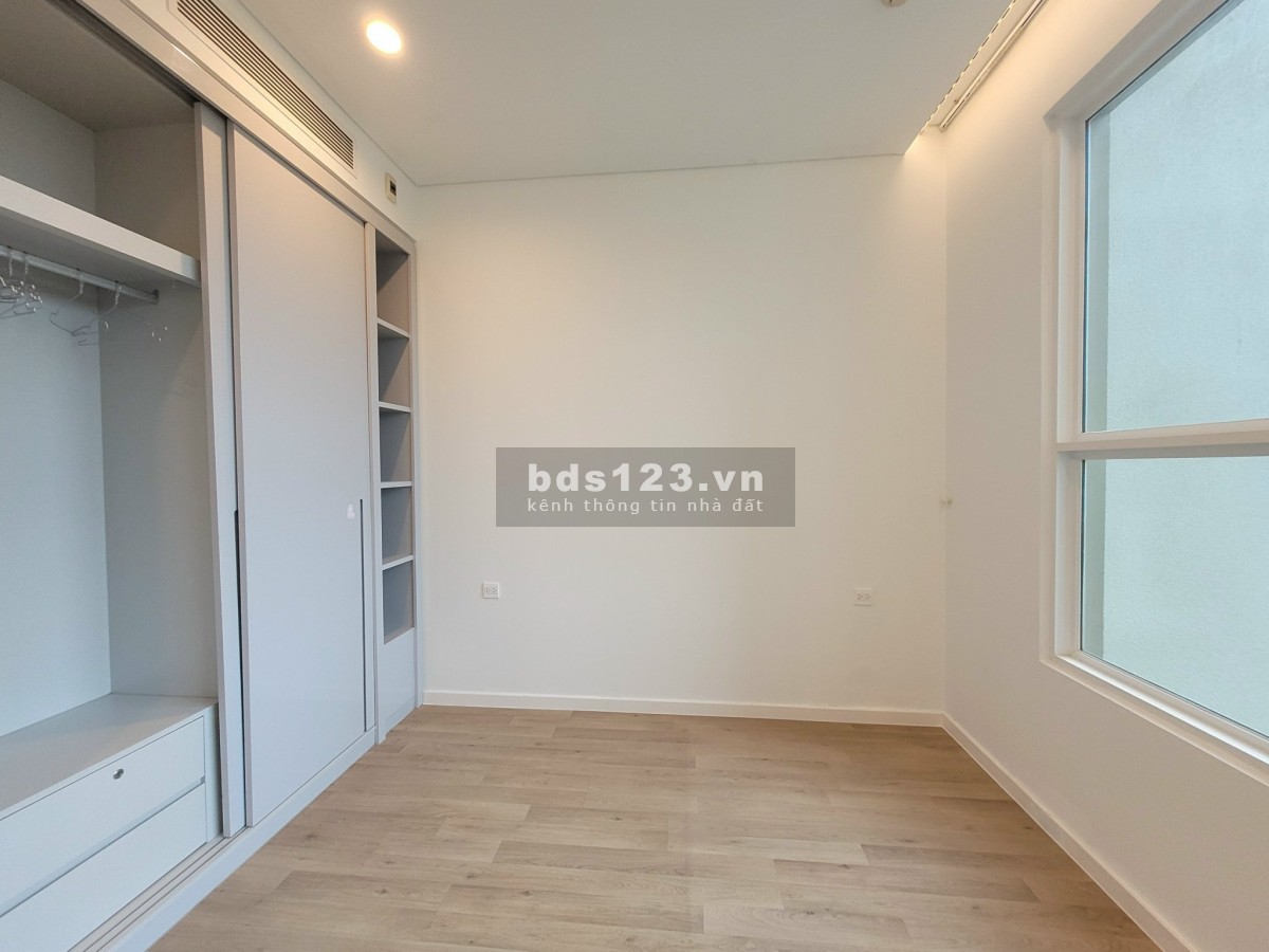 BÁN CĂN GÓC Sadora - GIÁ tốt nhất thị trường - 2 ban công 120m2