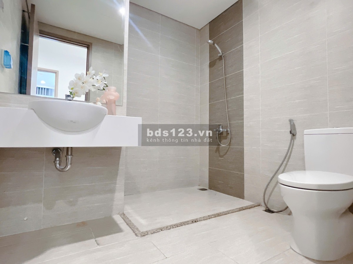 BÁN 1N+ 43m2 full đồ mới giá 3,25 tỷ bao thuế phí sẵn sổ đỏ