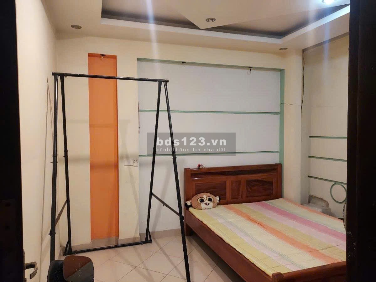 Phân lô – Ngõ thông – Ô tô qua nhà – Dân xây chắc chắn – Cực hiếm nhà bán