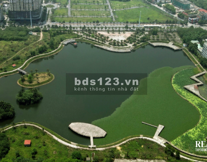 Bán căn hộ Cc 95m 3PN, 2VS ban công ĐB cửa TN. Giá 6,5 tỷ.