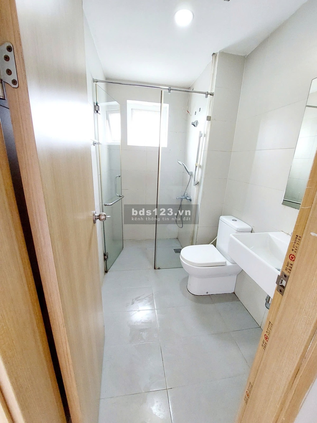 Chung cư Hoa Sen, Lạc Long Quân, Q11: 79m2, 2p ngủ, NT, 10tr/th