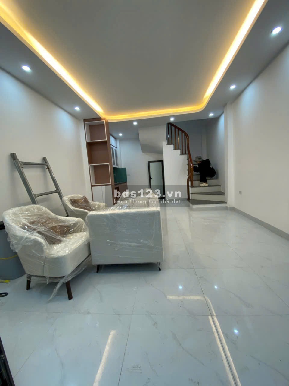 Bán nhà mặt phố Lại Xá – 3 thoáng – Oto tránh – Kinh doanh…