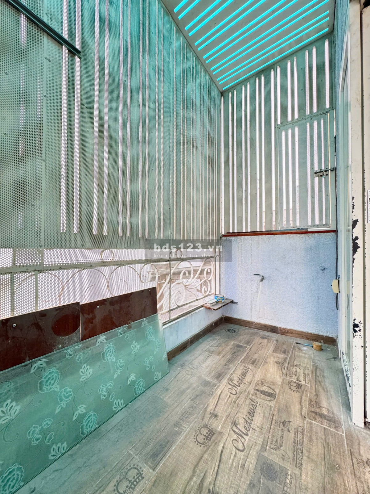 BÁN NHÀ HẺM_ĐƯỜNG TRẦN QUANG DIỆU_Q3_HCM
