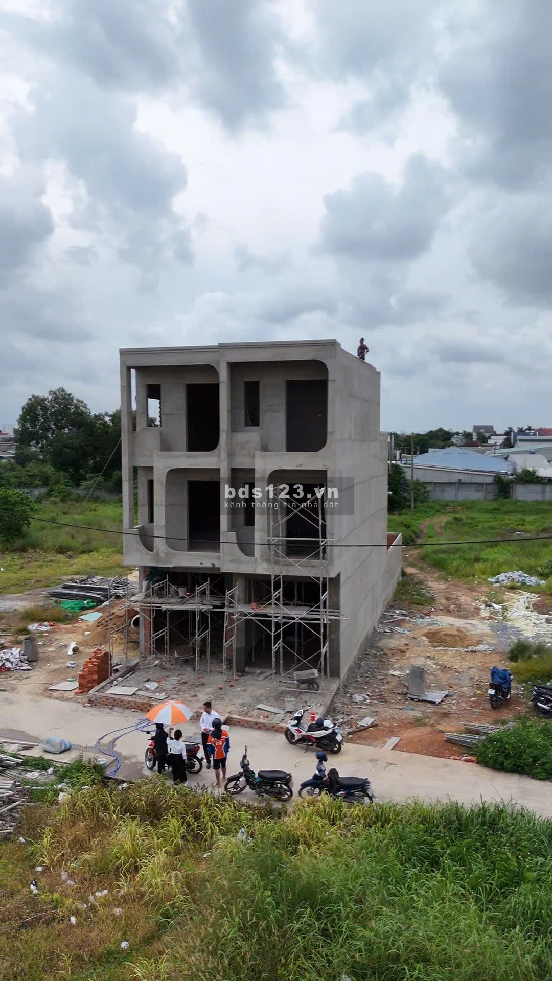 Lô Đất 120m² Ngay Trung Tâm Tương Bình Hiệp, Giá Tốt, Có Sổ Sẵn