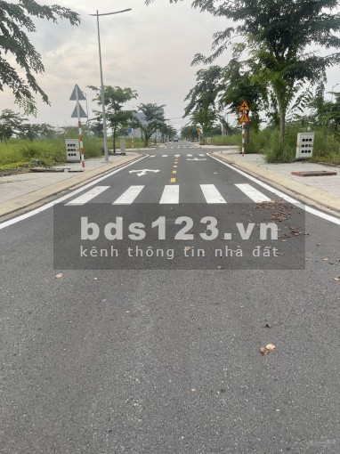 Chính chủ cần bán lô đất Dragon Pearl, 70m2, 1,35 tỷ có thương lượng. 0906 355 046