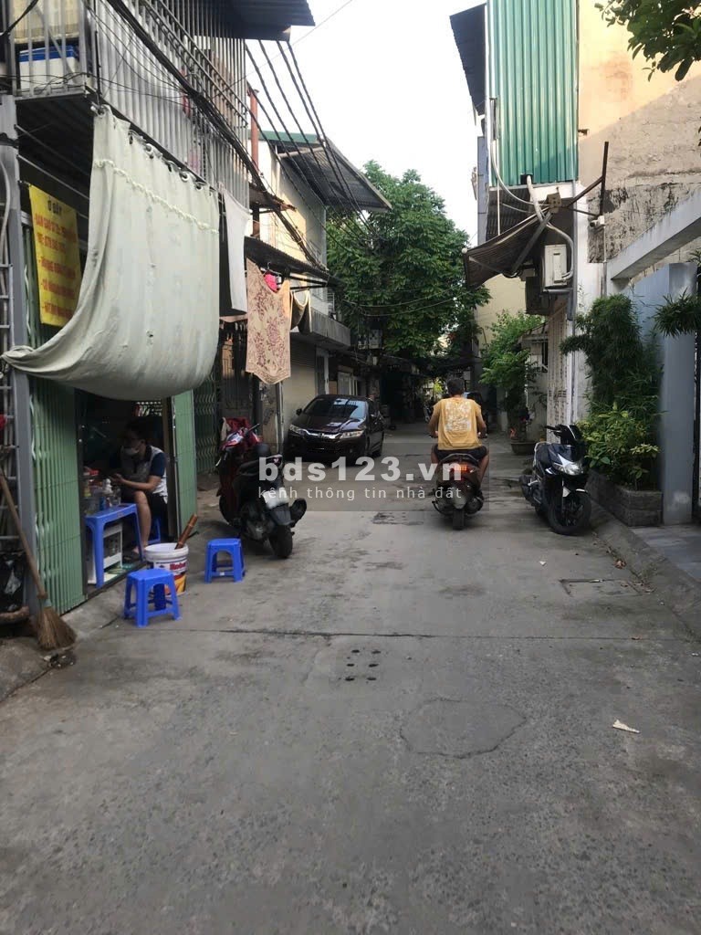 Bán nhà Yên Phụ, Tây Hồ, Nhà bền đẹp, ngõ xe SH quay đầu