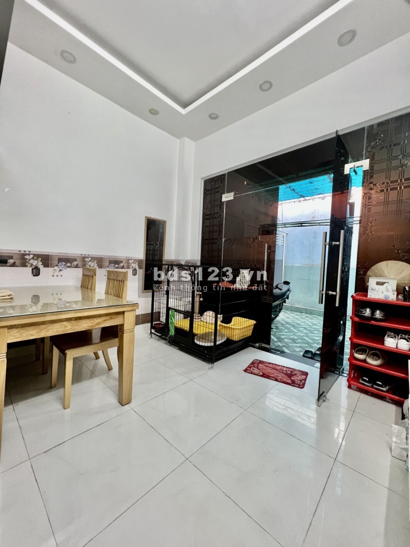 Bán nhà Quận 1 - Nhà hẻm 1/ đường Trần Quang Khải - 60m² (4,8 tỷ thương lượng)