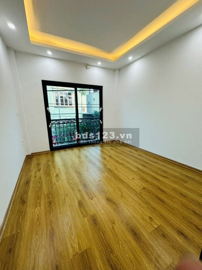 Bán nhà Kim Chung Hoài Đức - 39m2 Nhà xây Mới đẹp lung linh giá chỉ 5 tỷ