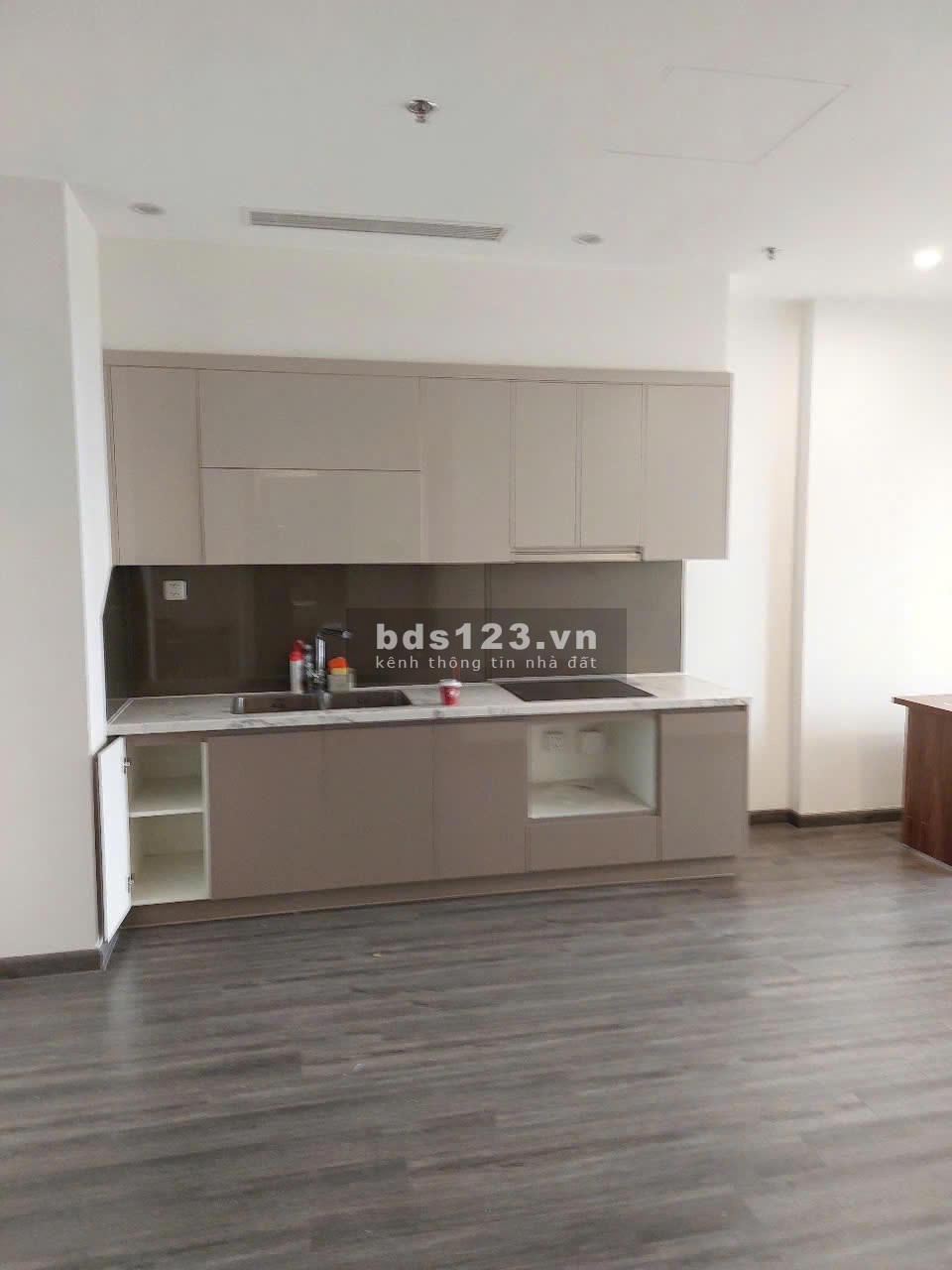 Cho thuê CC giá tốt 3PN, full đồ, tại Vinhomes Ocean Park Gia Lâm, Hà Nội, chỉ 8tr