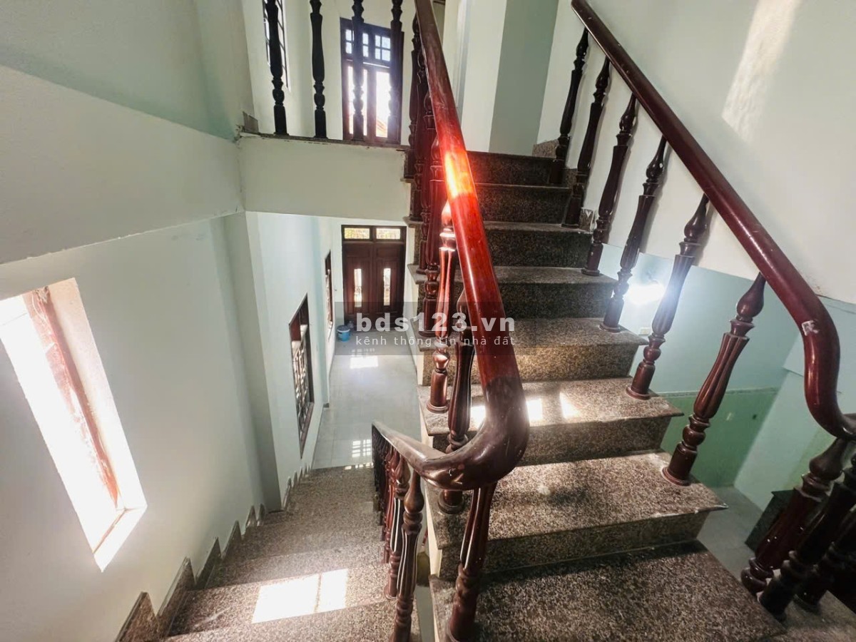 Bán nhà MT Phan Bá Phiến – Lô góc - chỉ 7.8 tỷ – Cách biển Mân Thái 300m – Sơn Trà, Đà Nẵng