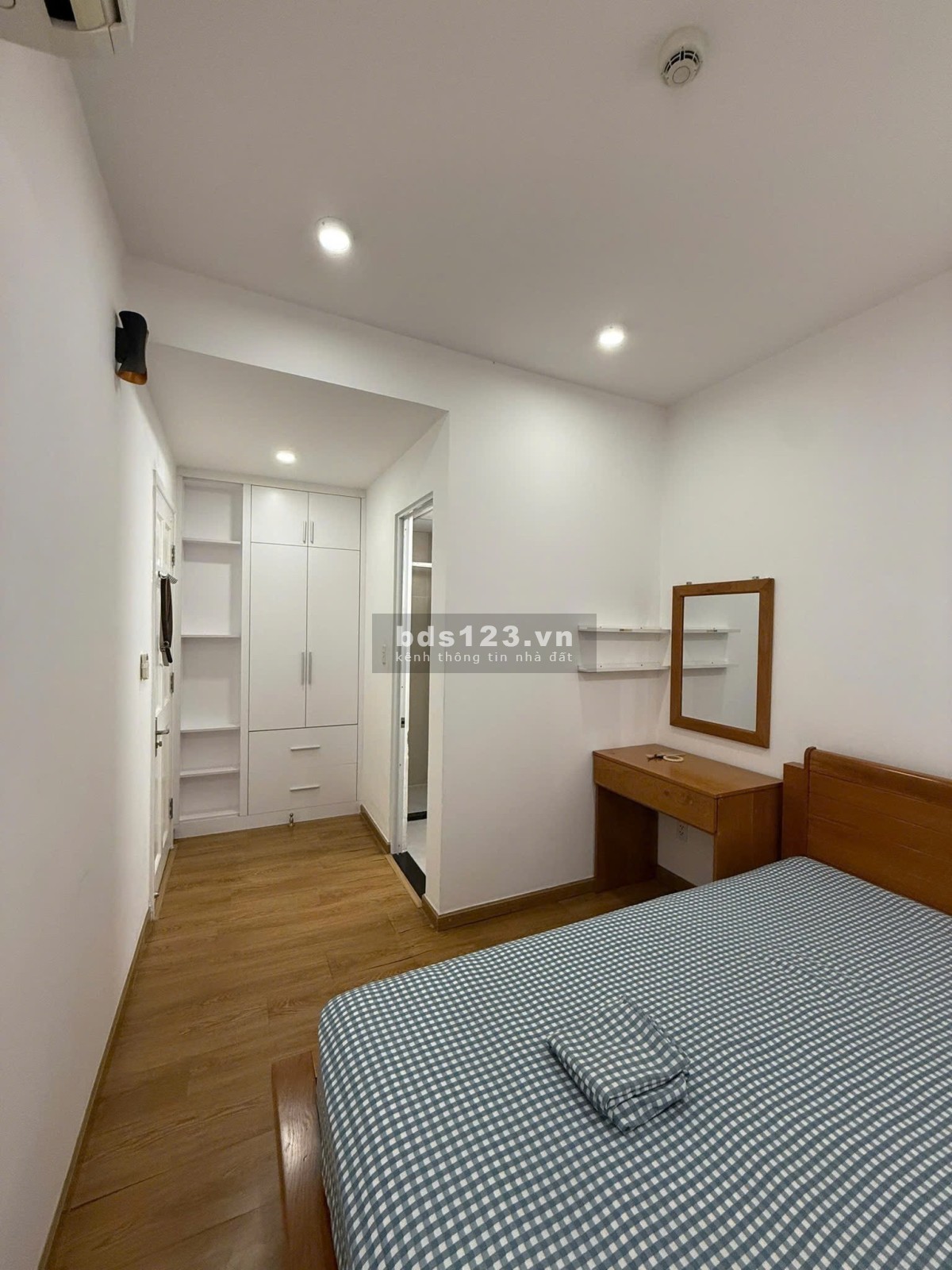 Chung cư Bàu Cát, Tân Bình: 93m2, 3p ngủ, 2wc, 12tr/th