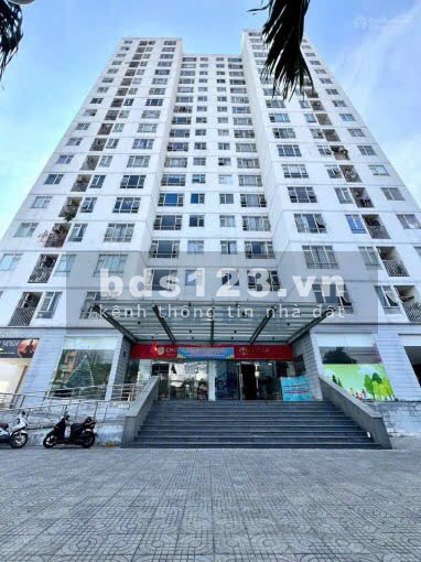 Bán gấp căn hộ 64m2 C/C Ngọc Đông Dương view Đầm Sen