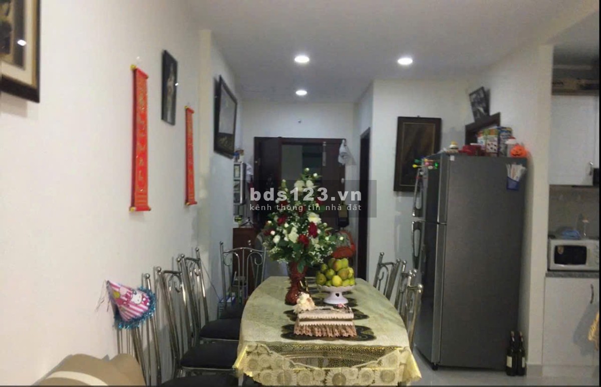 Bán gấp căn hộ 64m2 C/C Ngọc Đông Dương view Đầm Sen