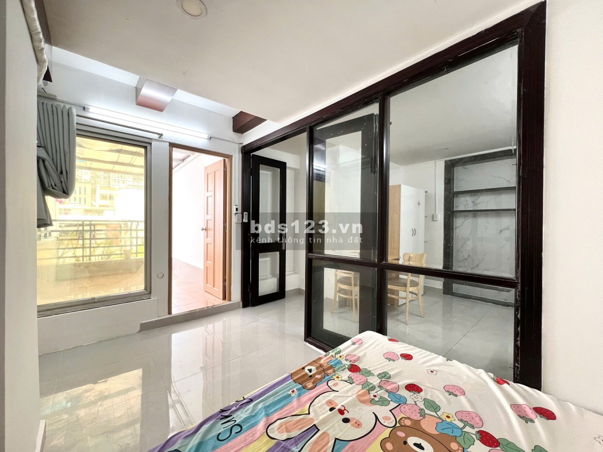 Căn hộ bancon 40m2, 1PN, PK đủ nội thất -224/20 Lý Thường…