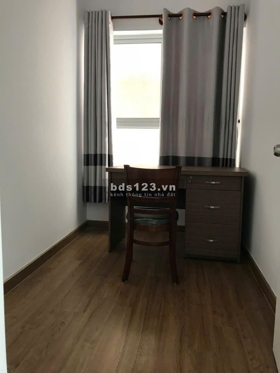 Chung cư Central Garden, Võ Văn Kiệt, Q1: 110m2, 3p ngủ, 2wc, 15tr